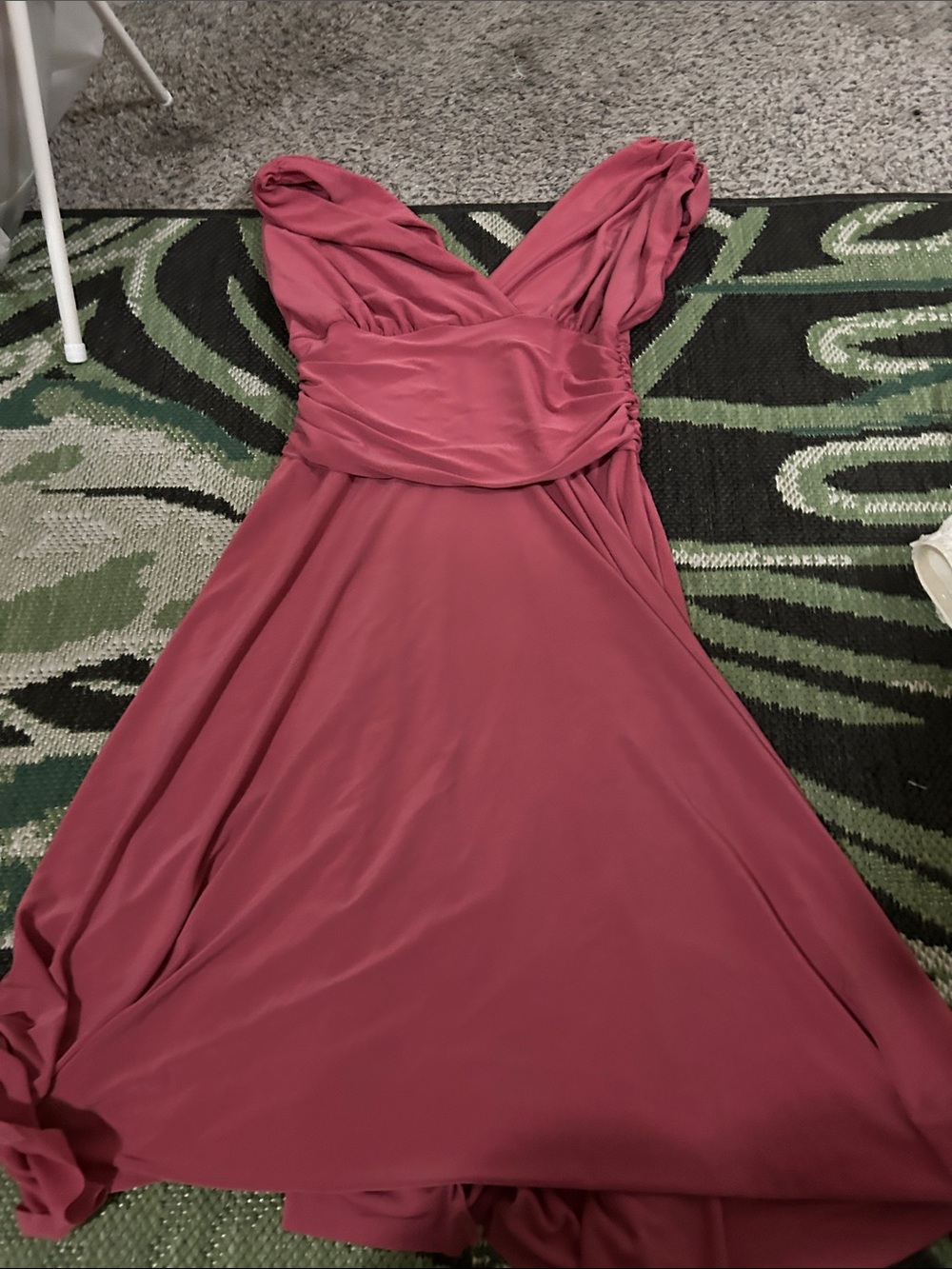 Soprano Dusty Rose V-Neck Maxi Dress